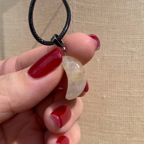 Handmade Genuine Stone Moon Amulet Necklace - Picture 7 of 12